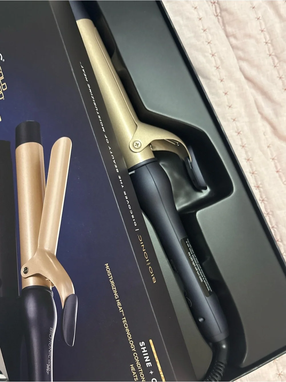 Gold and Black Ceramic Curling Iron - Professional Styling